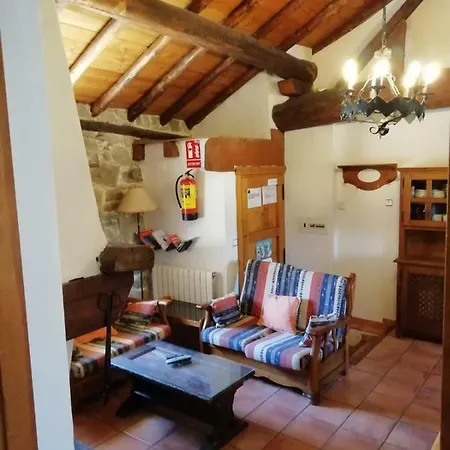 La Pontezuela Arriba Kır Evi Navarredonda de Gredos